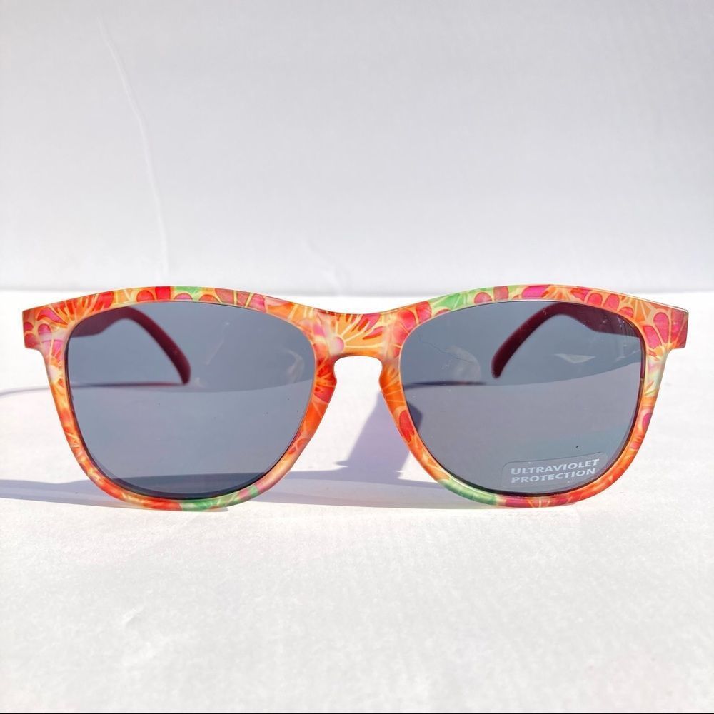 Trendy Retro Floral Sunglasses